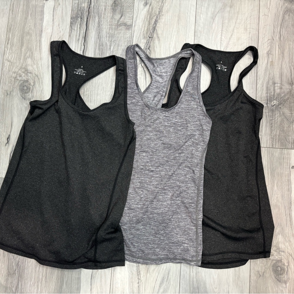 Pack of 3 tank tops